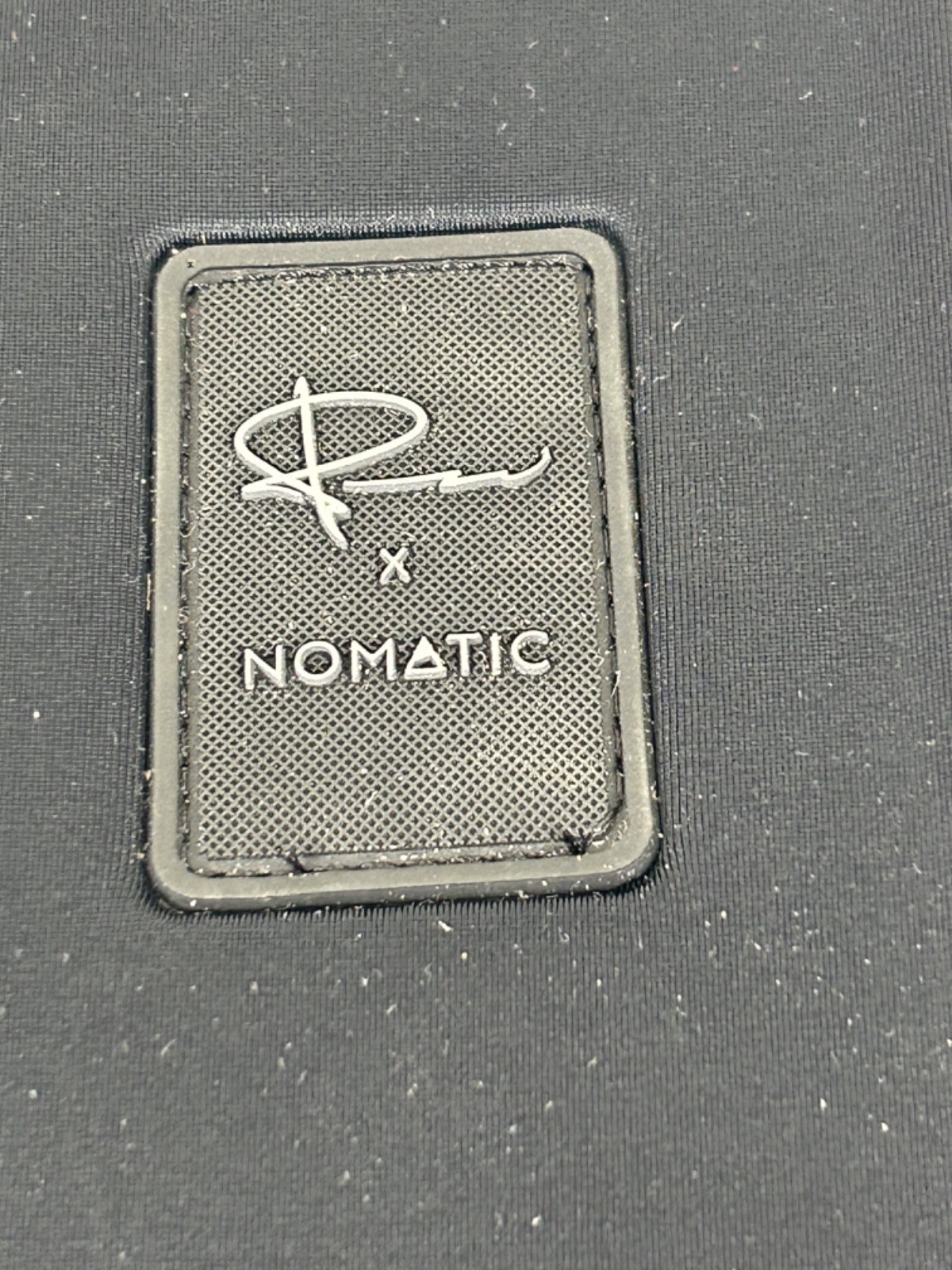 NEW Nomatic Mckinnon Camera FILTER CASE – Store up to 6 Filters – NWT B9
