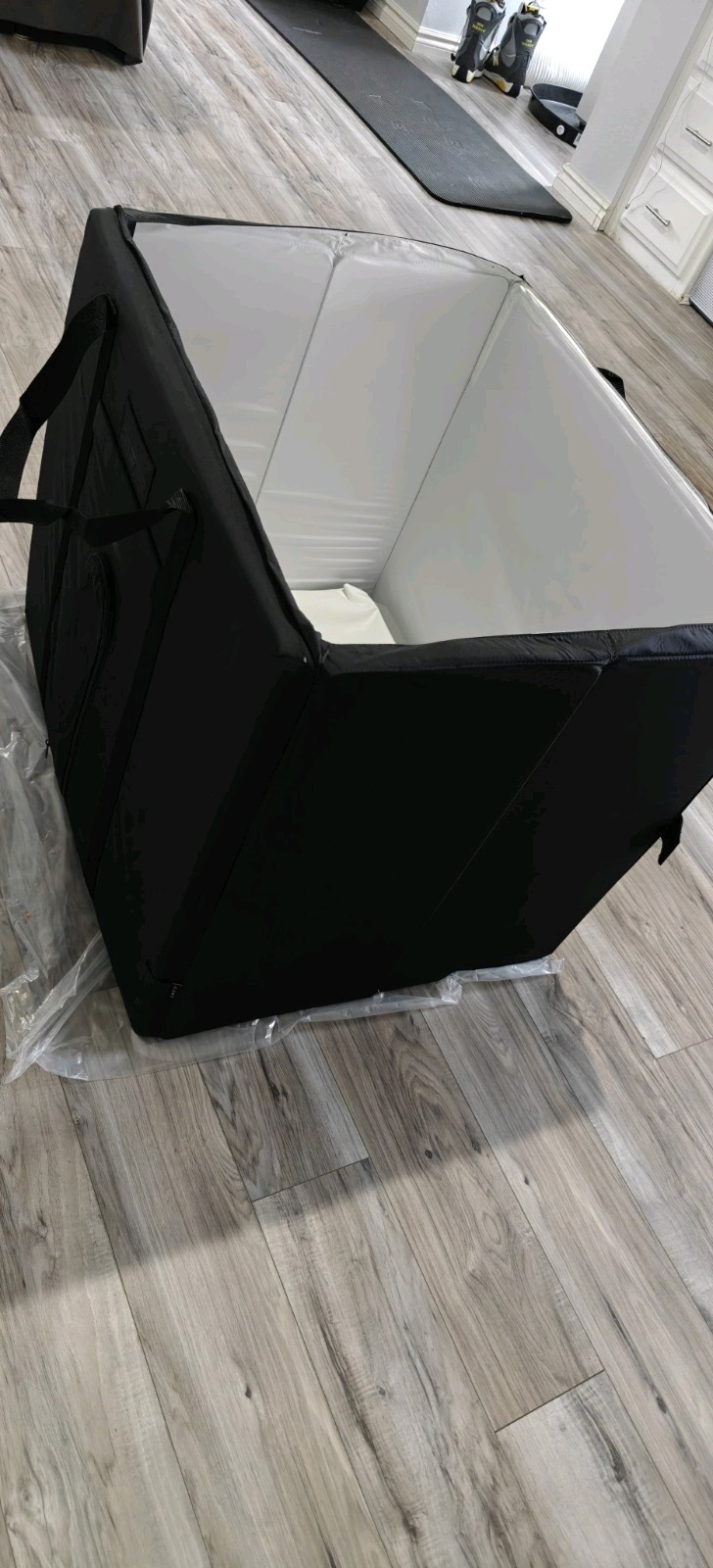 Amazon Basics Portable Foldable Photo Studio Light Box w/ LED – 25 x 30 x 25in