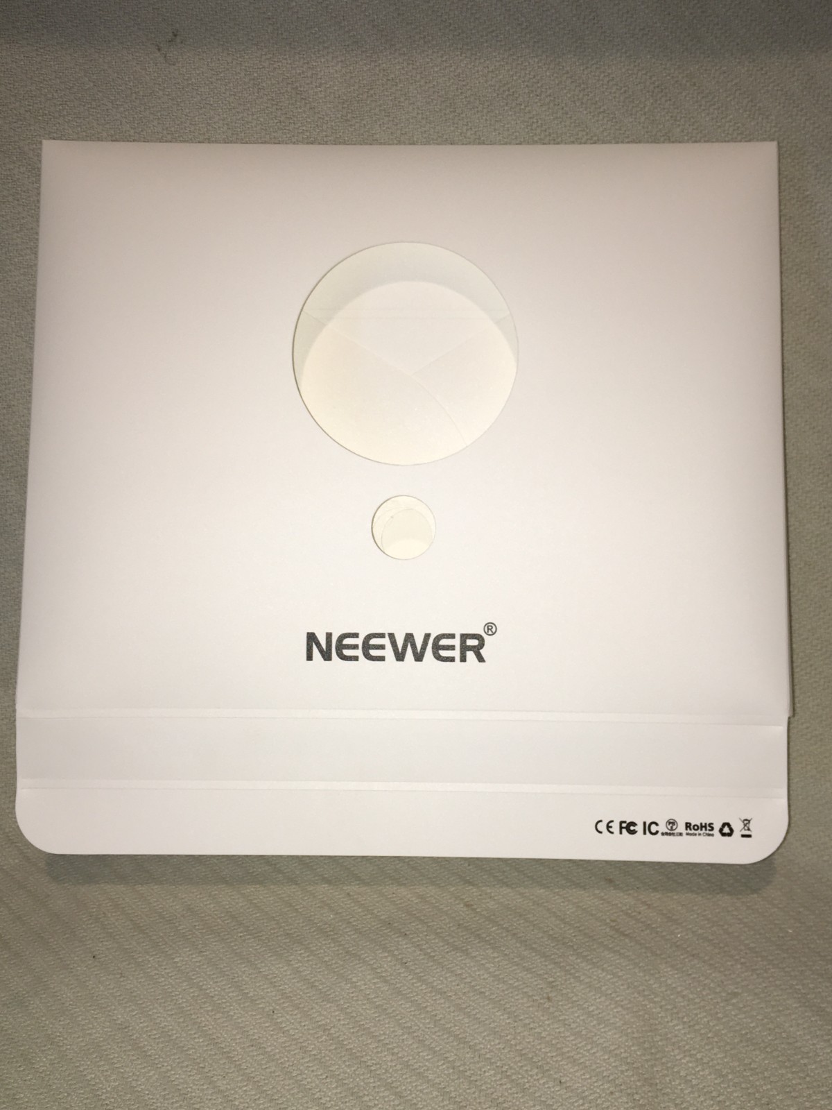 NEEWER Photo Studio Light Box 16×16” Glare Shooting Tent w/4 Color Backdrops New