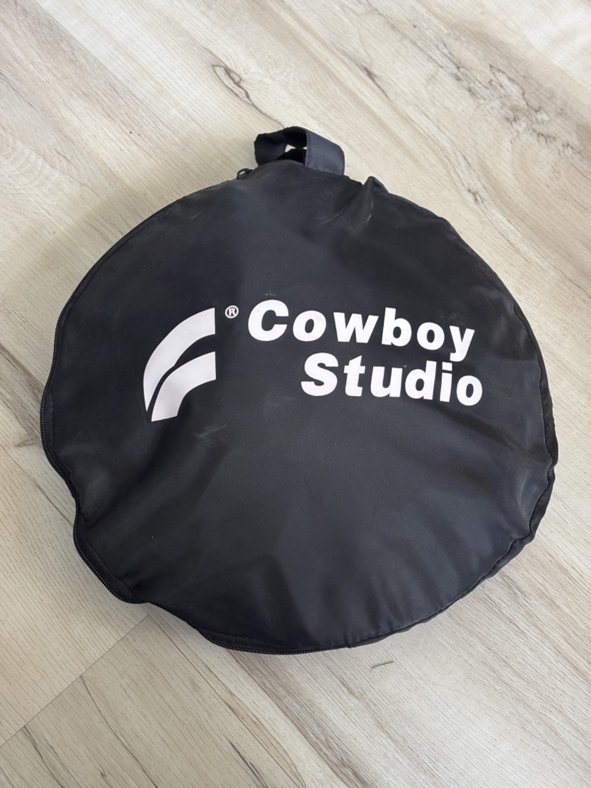 Cowboy Studio Light Reflecting Kit For Photography