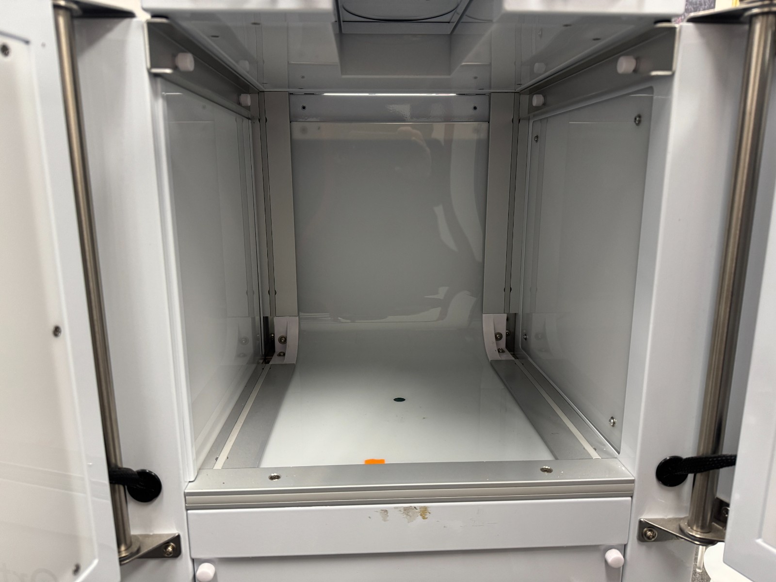 Ortery 3D PhotoBench 60 Light Box